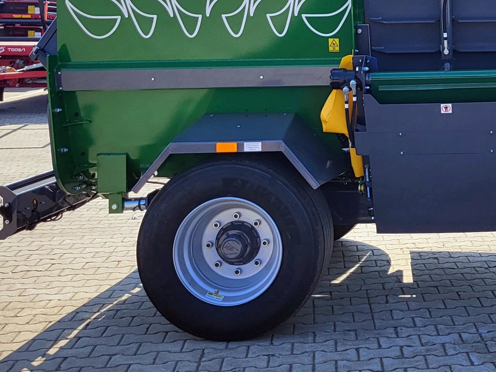 Kraftig konstruktion på bärande ram